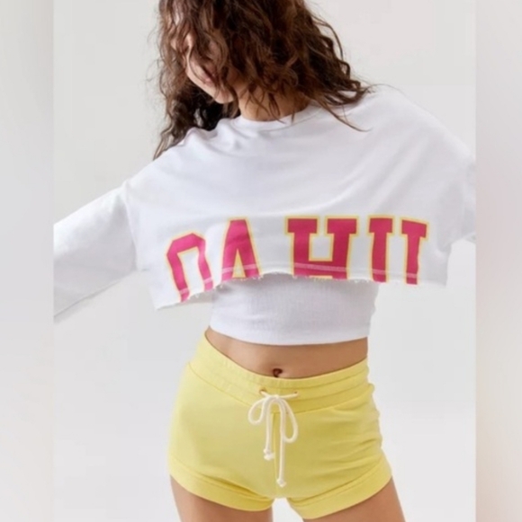 Urban Outfitters Tops - NWT Out From Under (UO) Beach Vibes Long Sleeve Crop Sweatshirt Small